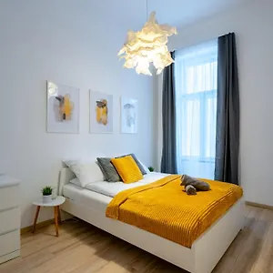https://wave-3-bedroom-apt-in-center.inbudapesthotels.com